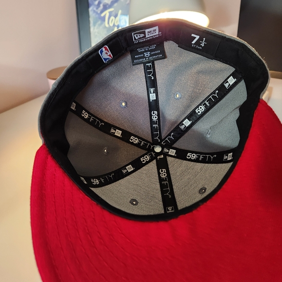 Men's New Era Black Portland Trail Blazers Hat - Picture 3 of 9